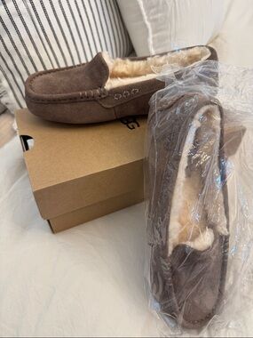 Ugg Ansley Slipper